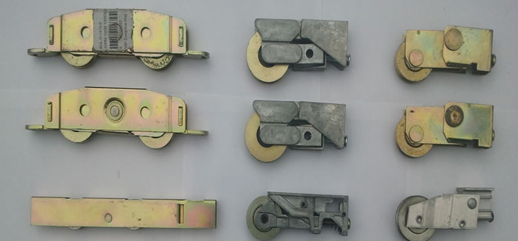 patio sliding door wheel replacement Castroville